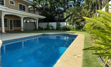 VENTA DE CASA COSTA DEL ESTE 4 REC CON PISCINA EN COSTA SERENA