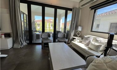 VENTA O ALQUILER  CASA EN COSTA DEL ESTE  CON PISCINA, 940MTS