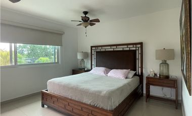Venta: Espectacular villa de playa en Bijao a un súper precio!