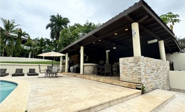 Venta de casa en Clayton