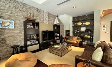 Venta de casa en Clayton