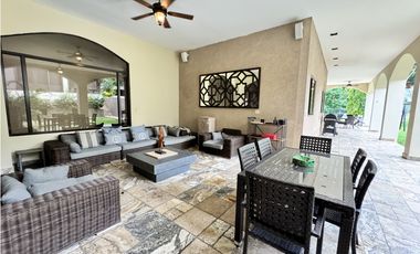 Venta de casa en Clayton