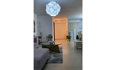 Venta: 3 habitaciones en PH Country Club, Costa del Este