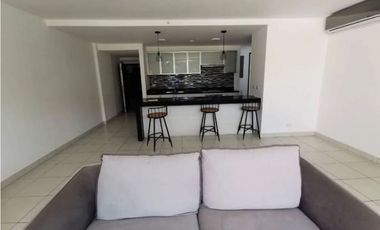 Se alquila excelente apartamento en Clayton Park. (AA)
