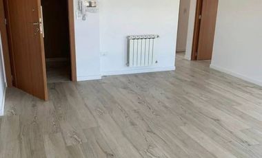 Departamento en venta de 3 dormitorios c/ cochera en Ituzaingó Centro