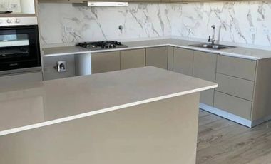 Departamento en venta de 3 dormitorios c/ cochera en Ituzaingó Centro