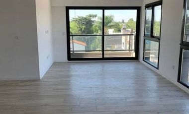 Departamento en venta de 3 dormitorios c/ cochera en Ituzaingó Centro