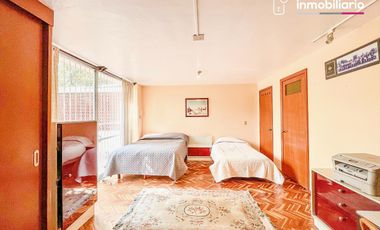 Vendo Casa como Terreno en  Lomas Altas