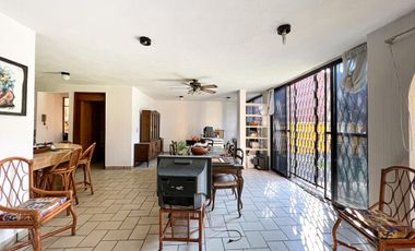 Casa en condominio en Fraccionamiento Pedregal de las Fuentes