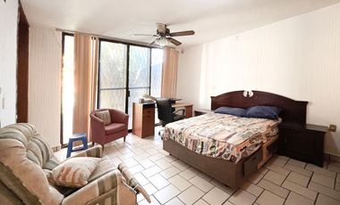 Casa en condominio en Fraccionamiento Pedregal de las Fuentes