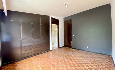 Casa en Venta  La Herradura