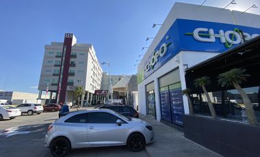 Plaza México OFICINA o LOCAL en VENTA zona Centro Max, León sur, salida a Silao, Altacia, Delta