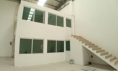 Bodega en renta zona VW