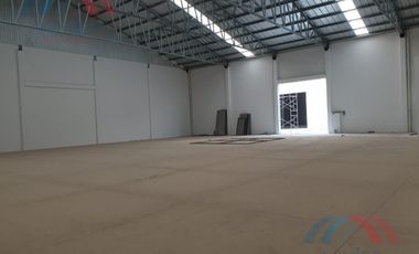 Bodega en renta zona VW