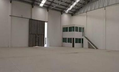 Bodega en renta zona VW