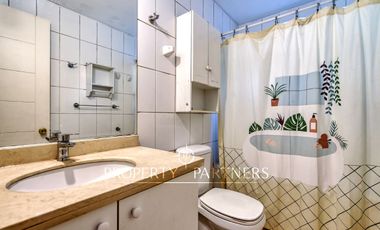 Oportunidad!! Venta de casa en sector residencial exclusivo con un entorno tranquilo y privado de Peñalolén