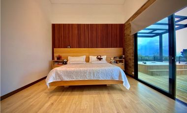 Venta Casa Campestre moderna como nueva Parcelacion La Ceja