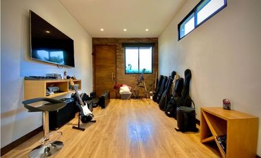 Venta Casa Campestre moderna como nueva Parcelacion La Ceja