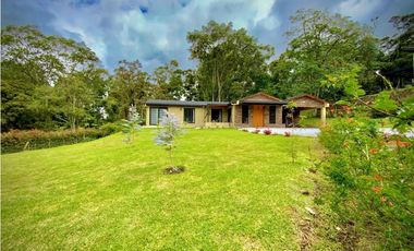 Venta Casa Campestre para Estrenar Parcelacion lote 100% Plano La Ceja