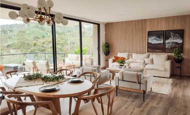Moderna casa para estrenar en Rionegro sector Sajonia Llanogrande
