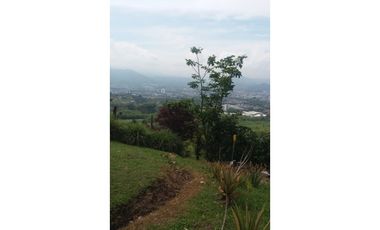 SE VENDE HERMOSA FINCA  POR EL MIRADOR  ESTANQUILLO ALTO
