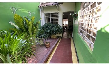 SE VENDE O ARRIENDA CASA CON POTENCIAL COMERCIAL, CENTRO HISTÓRICO