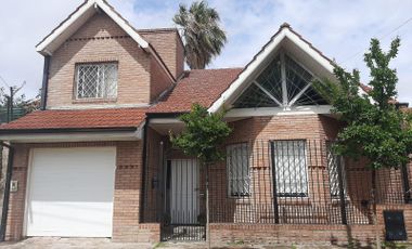 Casa en  Quilmes Oeste