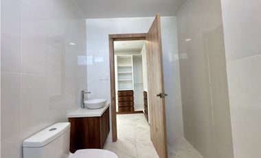 SUITE DE LUJO VISTA AL MAR EN URB. CIUDAD DEL MAR -TORRES ELIT MANTA