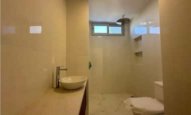 SUITE DE LUJO FRENTE AL MAR TORRES ELIT MANTA, URB. CIUDAD DEL MAR