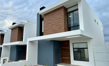 CASAS NUEVA A ESTRENAR  EN URBANIZACIÓN BARU OASIS AL SUR DE MANTA
