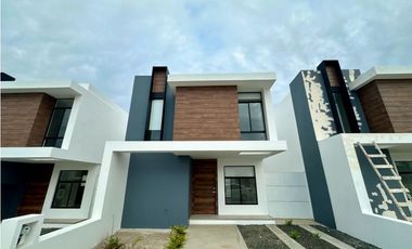 CASAS NUEVA A ESTRENAR  EN URBANIZACIÓN BARU OASIS AL SUR DE MANTA