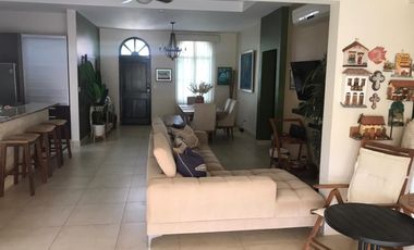 Venta o alquiler: Casa 3 habitaciones en Hacienda Pacífica, San Carlos
