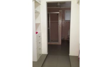 Venta: Casa duplex en calle 61, Obarrio