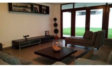 Venta: Casa duplex en calle 61, Obarrio