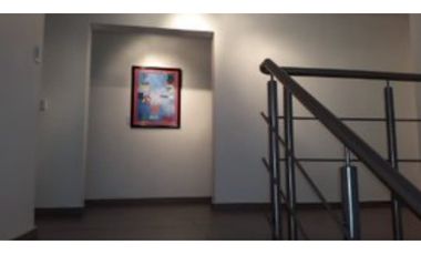 Venta: Casa duplex en calle 61, Obarrio