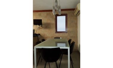 Venta: Casa duplex en calle 61, Obarrio