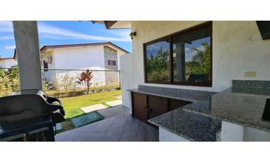 VENTA DE CASA DE PLAYA EN SAN CARLOS CON 600MTS