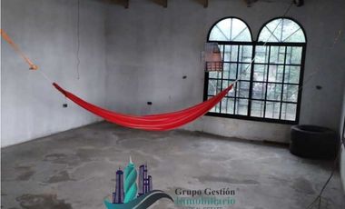 VENDO CASA SIN TERMINAR DE 2 PISOS