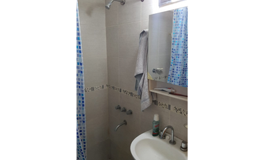 EN VENTA - CONTRA FRENTE - 5° PISO A UNA CUADRA DE PLAYA - CENTRO
