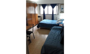 EN VENTA - CONTRA FRENTE - 5° PISO A UNA CUADRA DE PLAYA - CENTRO