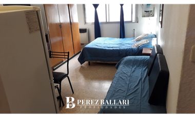 EN VENTA - CONTRA FRENTE - 5° PISO A UNA CUADRA DE PLAYA - CENTRO
