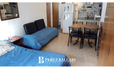 EN VENTA - CONTRA FRENTE - 5° PISO A UNA CUADRA DE PLAYA - CENTRO