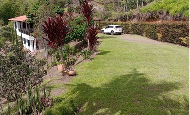 VENDO FINCA MARINILLA VIA PEÑOL 8 MIL METROS CH