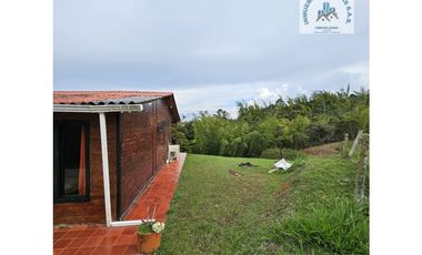 ref 898a lago calima/ en parcelación /vendo casa campestre