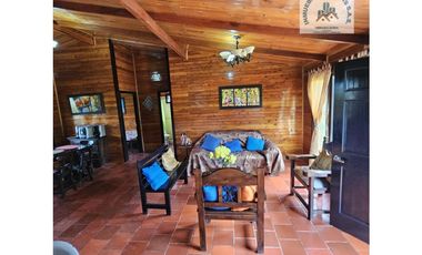 ref 898a lago calima/ en parcelación /vendo casa campestre