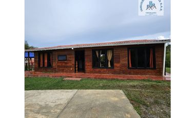ref 898a lago calima/ en parcelación /vendo casa campestre
