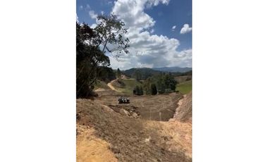 LOTES CAMPESTRES EN PARCELACION EL RETIRO VIA PANTANILLO