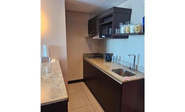 ALQUILO APARTAMENTO EN AVE. BALBOA VISTA AL MAR