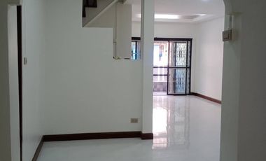 3 Bedroom Townhouse for sale at Lully Ville Lumlukka Khlong 3