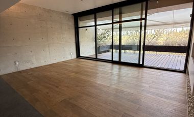 Venta/Renta  Pent Garden 4 rec en el clu de golf bosques de Santa Fe